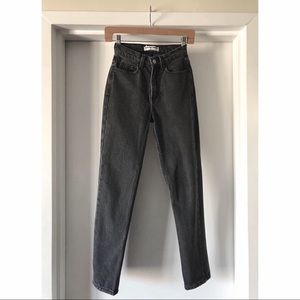 American Apparel Vintage-Black High-rise Mom Jean